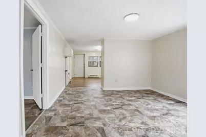 381 N Cleghorn Street, Rutherfordton, NC 28139 - Photo 4