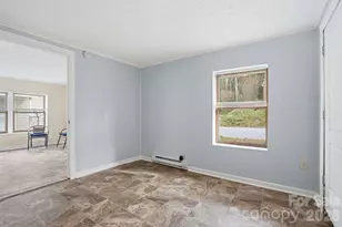 381 N Cleghorn St, Rutherfordton, NC 28139 - Photo 10