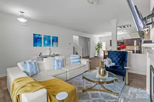 9132 Colwick Hill Ln, Charlotte, NC 28215 - Photo 6