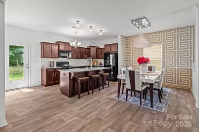 9132 Colwick Hill Lane, Charlotte, NC 28215 - Photo 10