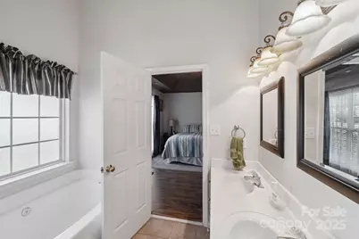 8105 Castlemaine Drive, Matthews, NC 28104 - Photo 22
