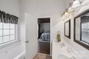 8105 Castlemaine Dr, Matthews, NC 28104 - Photo 22