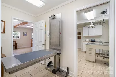 1512 Davie Avenue, Statesville, NC 28677 - Photo 10