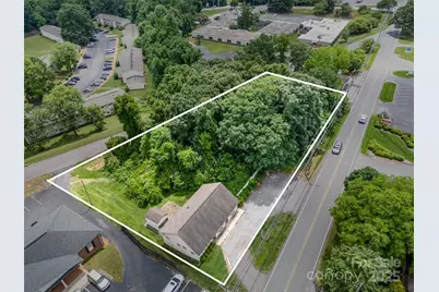 1512 Davie Avenue, Statesville, NC 28677 - Photo 2