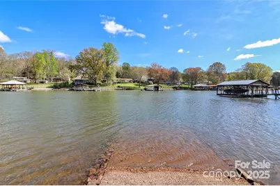 4279 Candlewood Drive, Sherrills Ford, NC 28673 - Photo 4