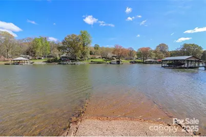 4279 Candlewood Drive, Sherrills Ford, NC 28673 - Photo 8