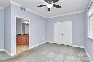 300 W 5th St, Charlotte, NC 28202 - Photo 22
