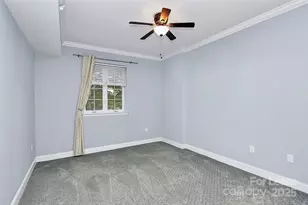 300 W 5th St, Charlotte, NC 28202 - Photo 18