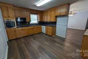 3889 Poplar Tent Rd, Concord, NC 28027 - Photo 8