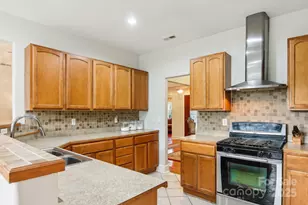 150 Baton Ln, Hendersonville, NC 28792 - Photo 18