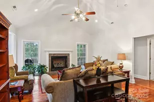 150 Baton Ln, Hendersonville, NC 28792 - Photo 8