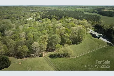 201 Hughes Creek, Columbus, NC 28722 - Photo 36