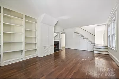 402 W 8th Street, Charlotte, NC 28202 - Photo 8