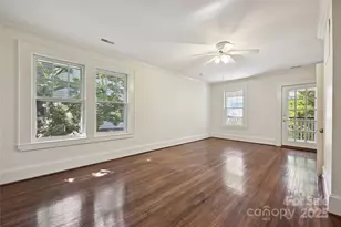 402 W 8th St, Charlotte, NC 28202 - Photo 22