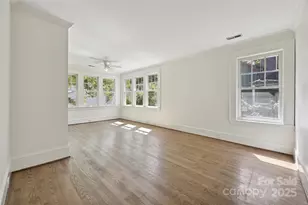 402 W 8th St, Charlotte, NC 28202 - Photo 28