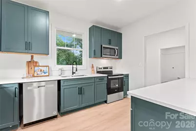 815 E Second Avenue, Gastonia, NC 28054 - Photo 8