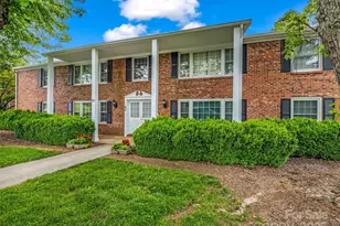 65 Brookside Dr, Hendersonville, NC 28792 - Photo 1