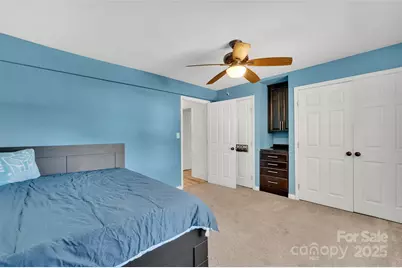 1111 E Park Drive, Gastonia, NC 28054 - Photo 10