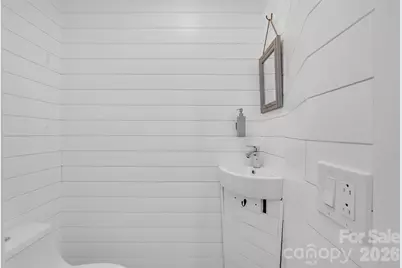 1111 E Park Drive, Gastonia, NC 28054 - Photo 16