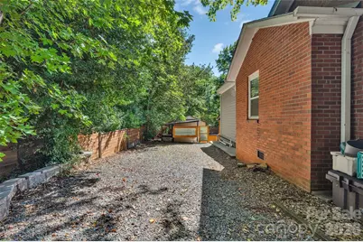 1111 E Park Drive, Gastonia, NC 28054 - Photo 32