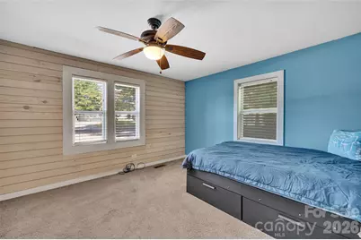 1111 E Park Drive, Gastonia, NC 28054 - Photo 8