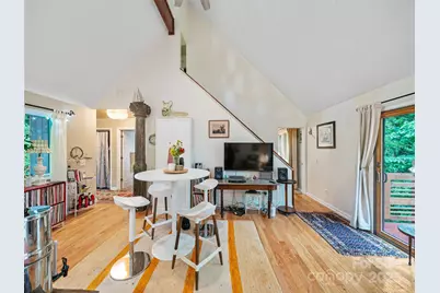 278 Mount View Drive, Burnsville, NC 28714 - Photo 10