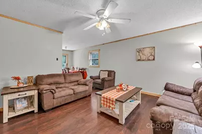 99 Boone Street, Spruce Pine, NC 28777 - Photo 4