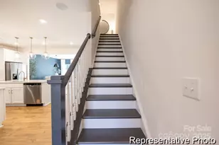 11619 Sapsucker Ln, Charlotte, NC 28215 - Photo 16