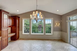 1000 Sarandon Dr, Matthews, NC 28104 - Photo 10