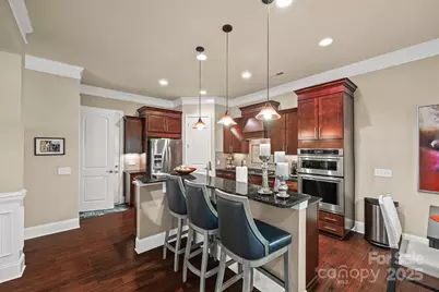 703 English Tudor Lane, Charlotte, NC 28211 - Photo 6