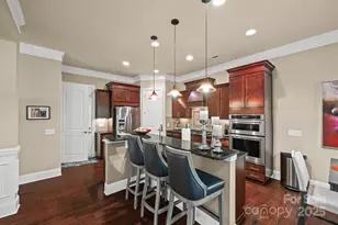 703 English Tudor Ln, Charlotte, NC 28211 - Photo 6