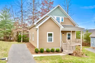 7 Berry Crst Ln, Arden, NC 28704 - Photo 2