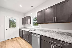 7 Berry Crst Ln, Arden, NC 28704 - Photo 22