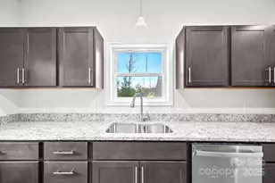 7 Berry Crst Ln, Arden, NC 28704 - Photo 24