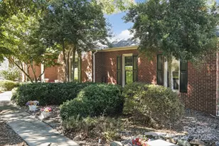 208 Stone Ridge Dr, Salisbury, NC 28146 - Photo 2