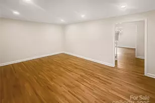 1212 Beechdale Dr, Charlotte, NC 28212 - Photo 10