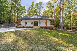 237 Roxboro Dr, Mount Gilead, NC 27306 - Photo 2