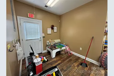 1853 Lincoln Road, York, SC 29745 - Photo 10