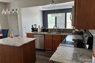 10826 Claude Freeman Dr, Charlotte, NC 28262 - Photo 2