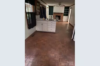 910 Parham Street, Henderson, NC 27536 - Photo 10