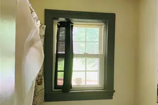 910 Parham St, Henderson, NC 27536 - Photo 14