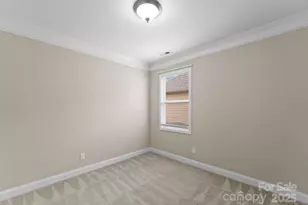 8830 Artesa Mill Ln, Charlotte, NC 28214 - Photo 28