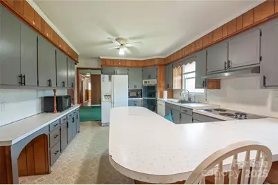 4268 Wilkesboro Highway, Statesville, NC 28625 - Photo 6