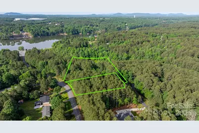 5418 Breakwater Drive, Granite Falls, NC 28630 - Photo 12