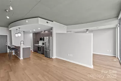 210 N Church Street #2910, Charlotte, NC 28202 - Photo 14