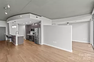 210 N Church St, Charlotte, NC 28202 - Photo 14