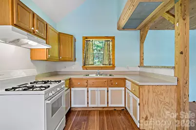 42 Parkway Drive, Marion, NC 28752 - Photo 16