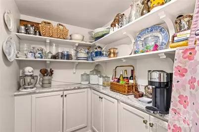 712 N Center Street N, Statesville, NC 28677 - Photo 14