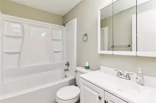 9464 Lexington Cir, Charlotte, NC 28213 - Photo 20