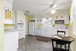 466 Shiloh Church Rd, Hickory, NC 28601 - Photo 6